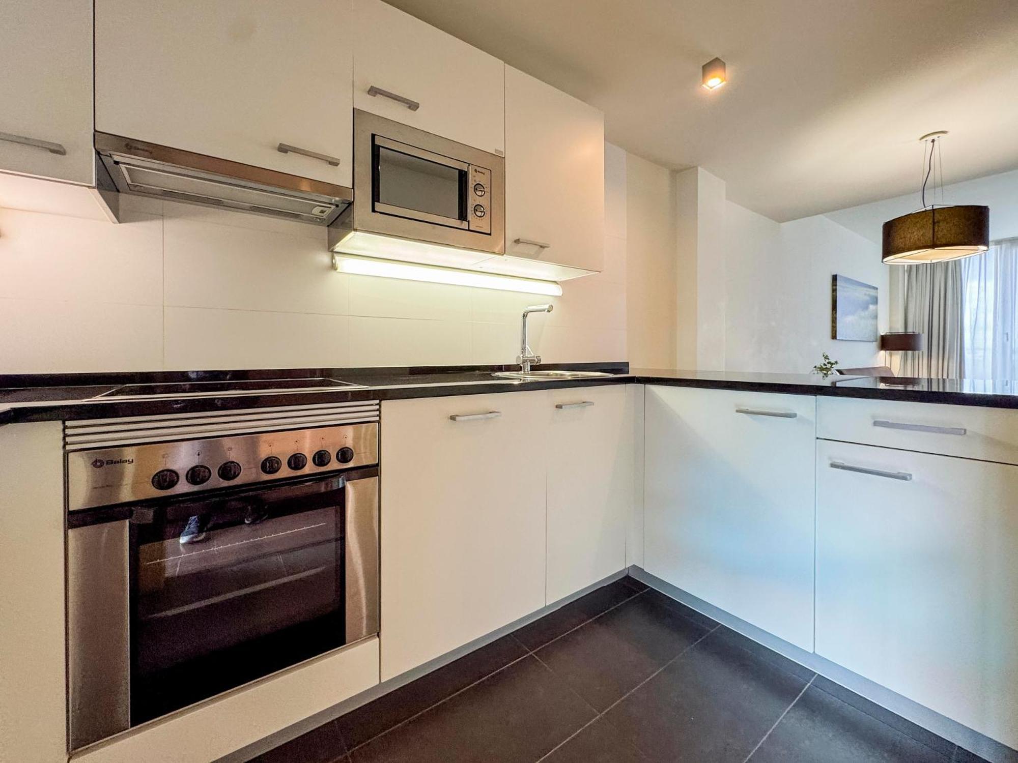 Hotel Jardines De Uleta Suites Vitoria-Gasteiz Dış mekan fotoğraf