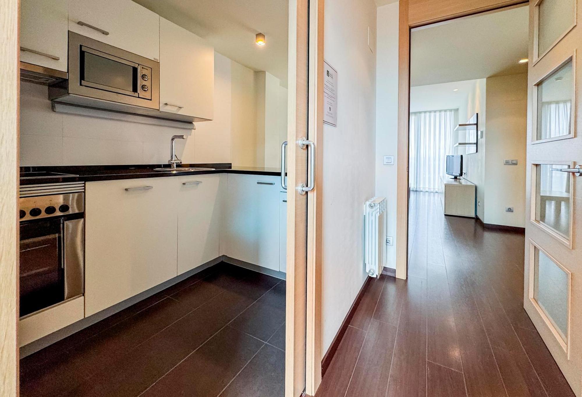 Hotel Jardines De Uleta Suites Vitoria-Gasteiz Dış mekan fotoğraf