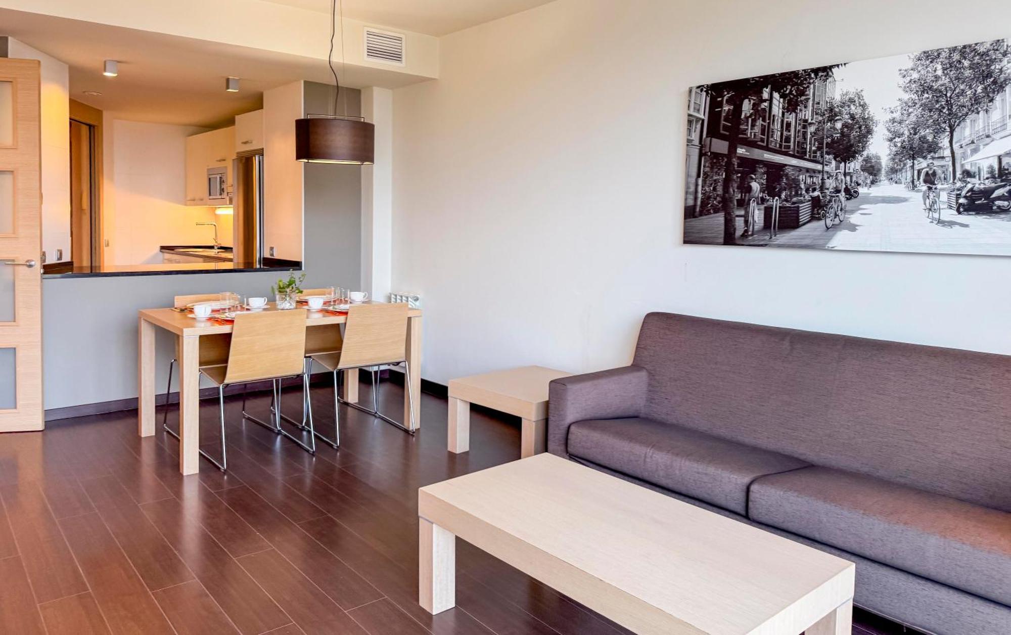 Hotel Jardines De Uleta Suites Vitoria-Gasteiz Dış mekan fotoğraf