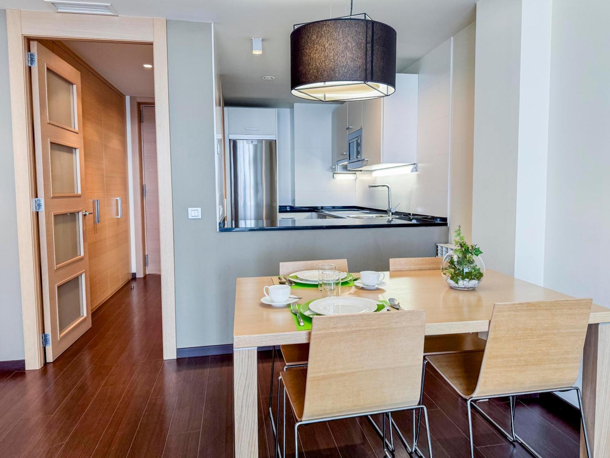 Hotel Jardines De Uleta Suites Vitoria-Gasteiz Dış mekan fotoğraf