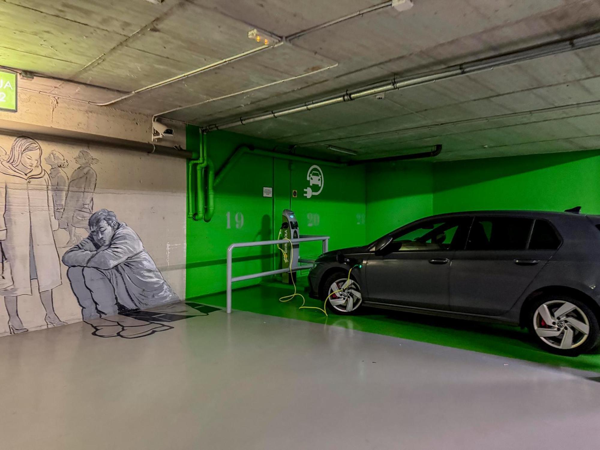 Hotel Jardines De Uleta Suites Vitoria-Gasteiz Dış mekan fotoğraf